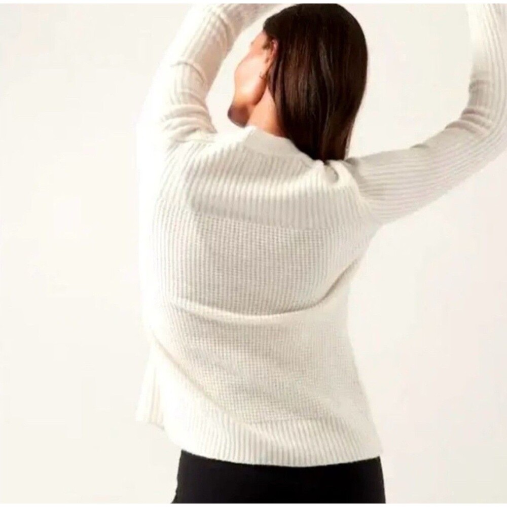 Athleta Womens Layover Cardigan Size M Wool Blend Cream V Neck Cream NEW W TAG - Picture 3 of 16